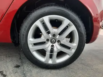 RENAULT CLIO 0.9 TCe 75CP Life Evo