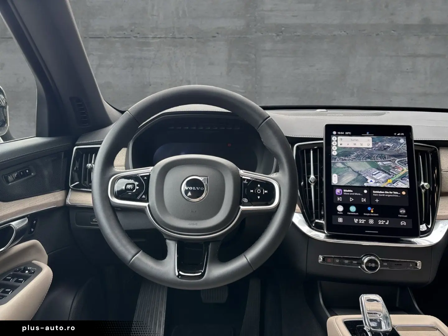 XC90 T8 AWD Plus Dark Plug-In 360