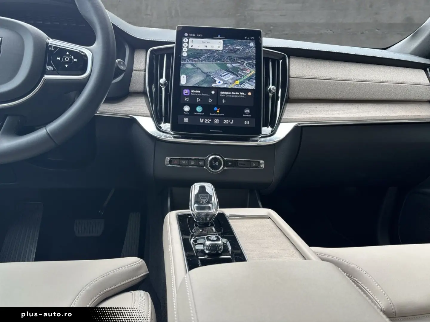 XC90 T8 AWD Plus Dark Plug-In 360