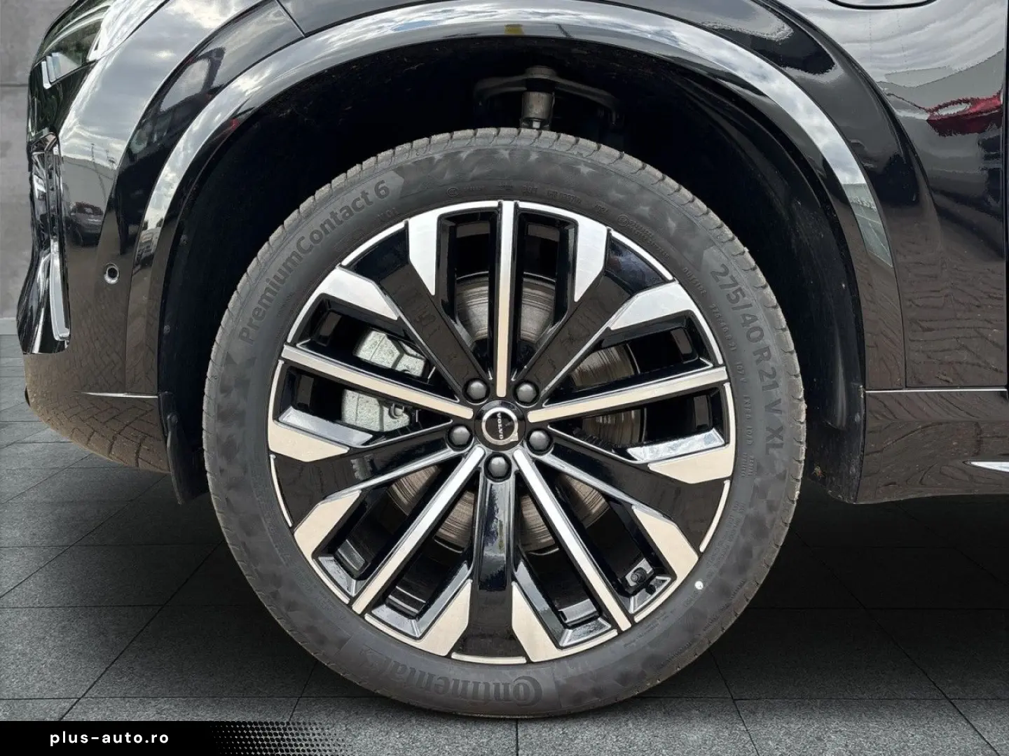 XC90 T8 AWD Plus Dark Plug-In 360