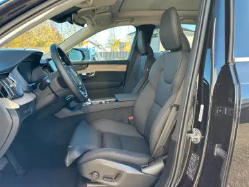 XC90 T8 Facelift Plus Bright