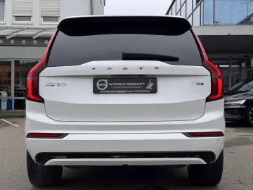 XC90 T8 Ultra Dark BOWERS 360