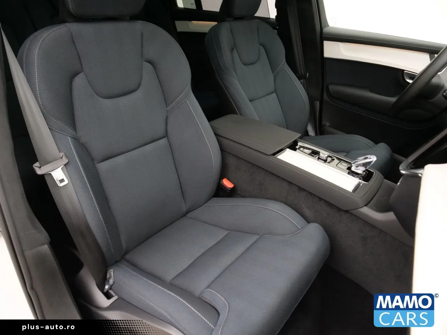 XC90 T8 AWD Ultra Dark BOWERS 360 AirSusp TowHook