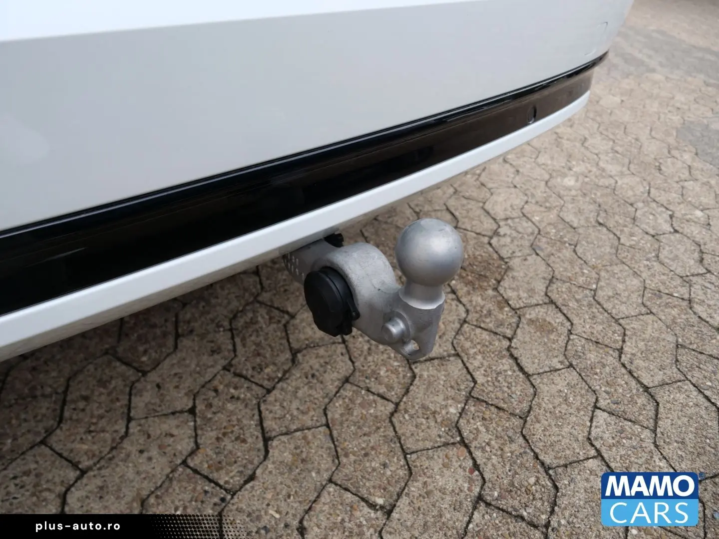 XC90 T8 AWD Ultra Dark BOWERS 360 AirSusp TowHook