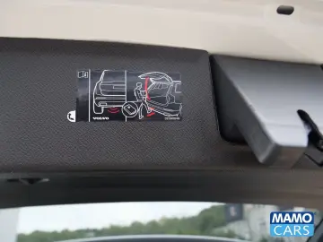 XC90 T8 AWD Ultra Dark BOWERS 360 AirSusp TowHook