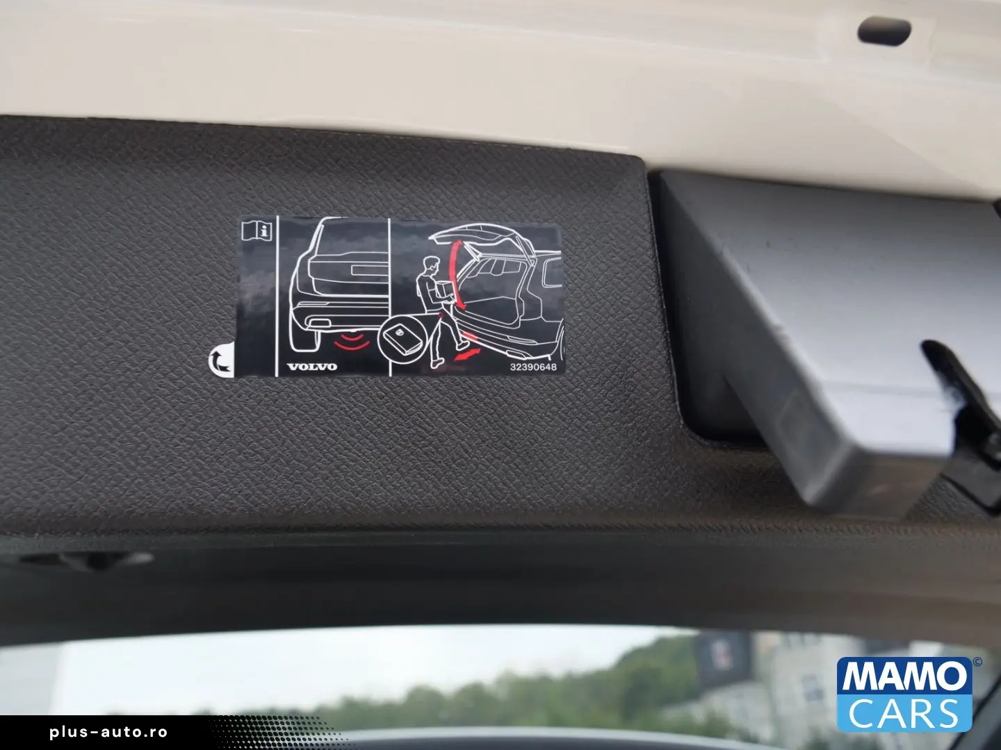 XC90 T8 AWD Ultra Dark BOWERS 360 AirSusp TowHook