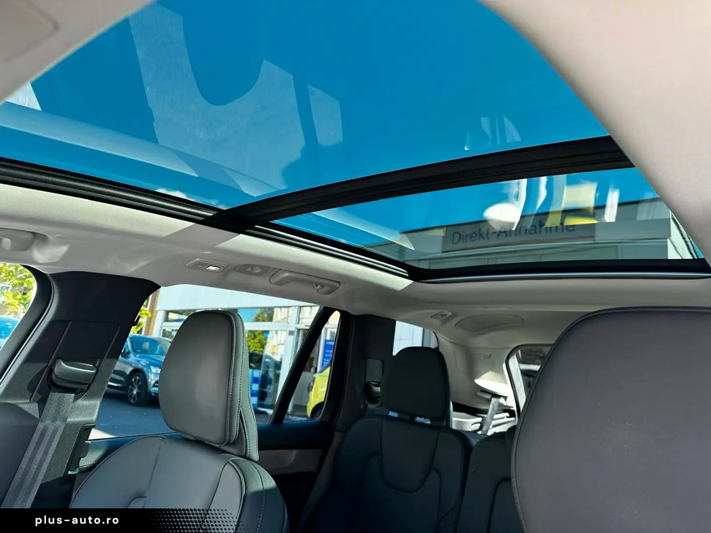 XC90 T8 PlusDark FaceLift7-Sitzer Pano360 Luftfa