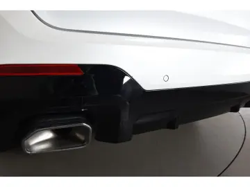 X3 30i M Sport Incalzire volan si Geamuri protejate fonic