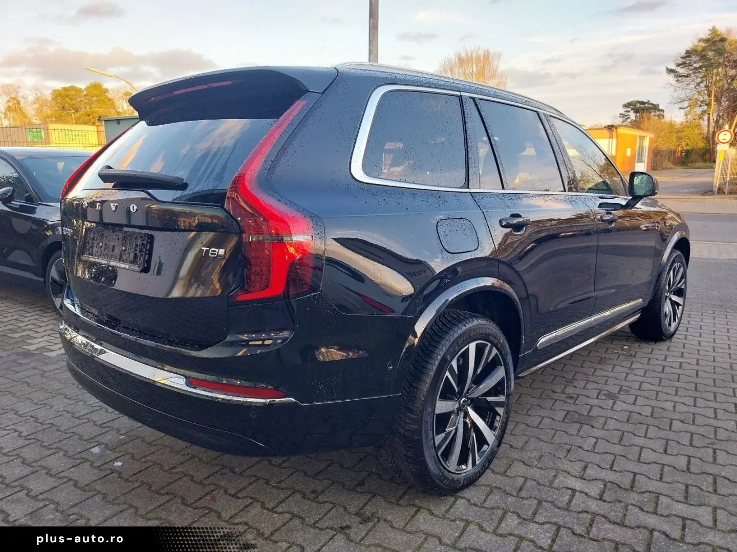 XC90 Plus Bright Recharge Plug-In Hybrid AWD