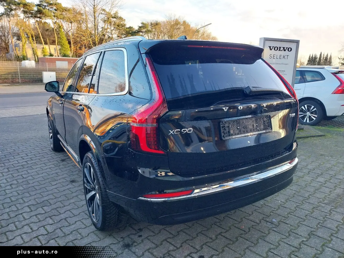XC90 Plus Bright Recharge Plug-In Hybrid AWD