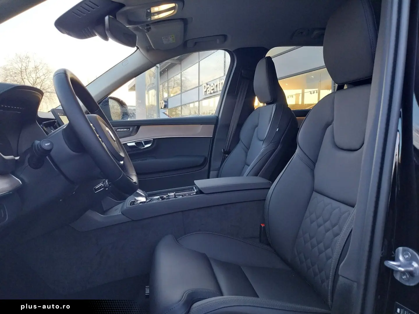 XC90 Plus Bright Recharge Plug-In Hybrid AWD