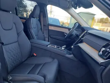 XC90 Plus Bright Recharge Plug-In Hybrid AWD