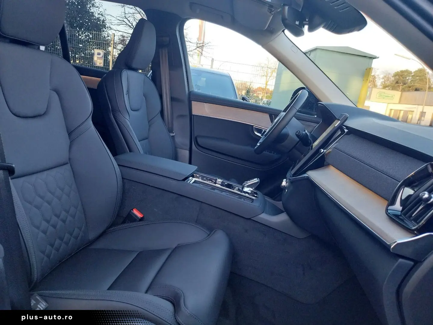 XC90 Plus Bright Recharge Plug-In Hybrid AWD