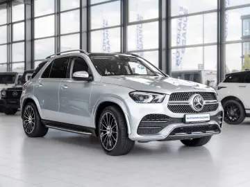 GLE 400d 4M AMG-LINE MASSAGE PANO HUD 360  21 LM