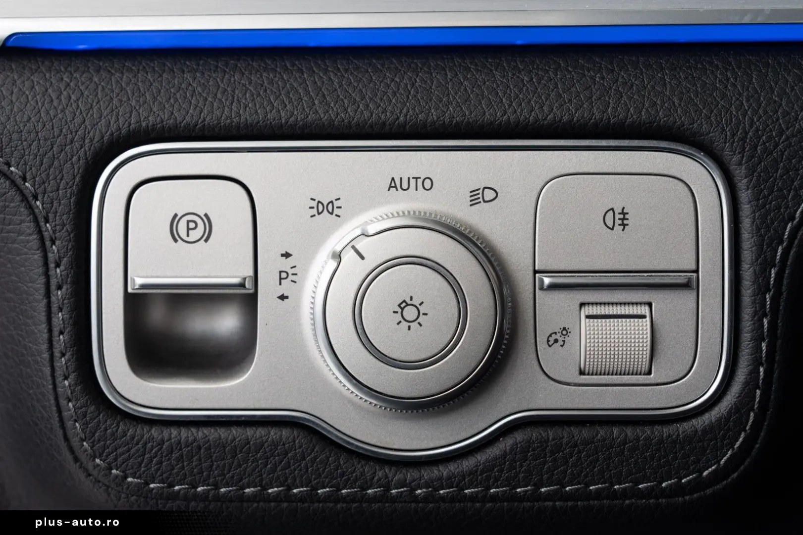 GLE 400d 4M AMG-LINE MASSAGE PANO HUD 360  21 LM