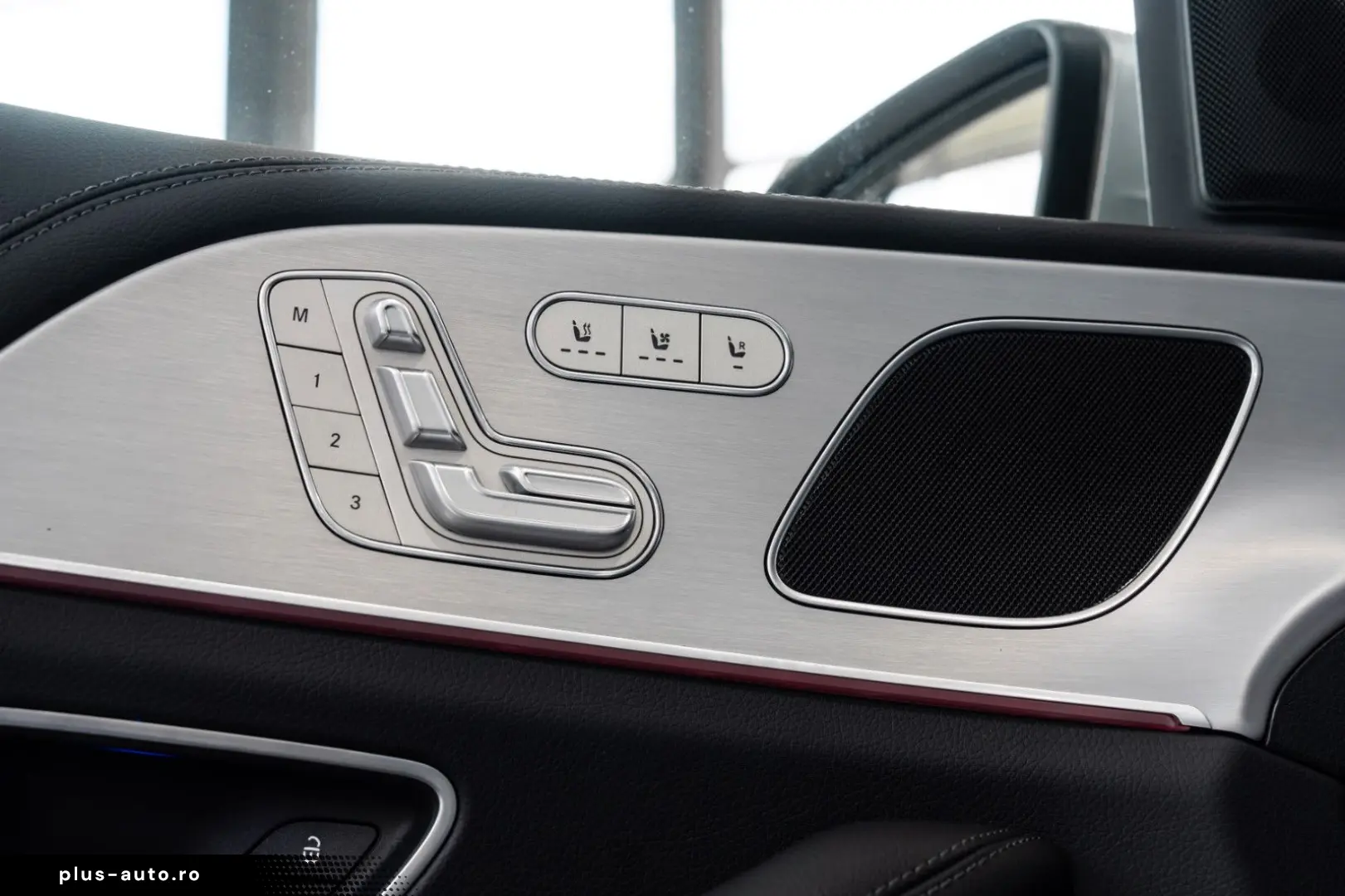 GLE 400d 4M AMG-LINE MASSAGE PANO HUD 360  21 LM