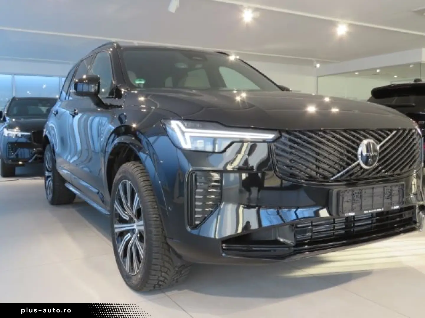 XC90 T8 AWD Plus Dark 7-Sitzer 360Grad Seiten- u