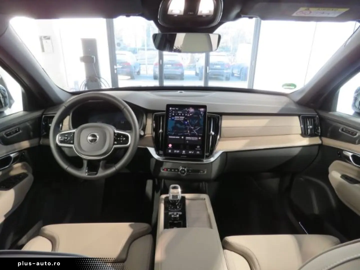 XC90 T8 AWD Plus Dark 7-Sitzer 360Grad Seiten- u