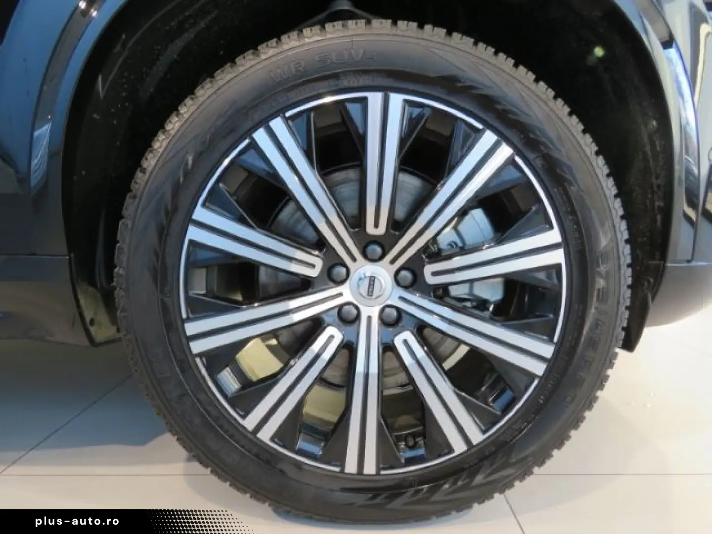 XC90 T8 AWD Plus Dark 7-Sitzer 360Grad Seiten- u