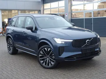 XC90 Plus Dark T8 AWD Plug-inHybrid Pano H&K 360