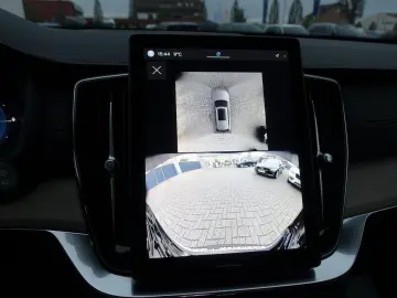 XC90 Plus Dark T8 AWD Plug-inHybrid Pano H&K 360