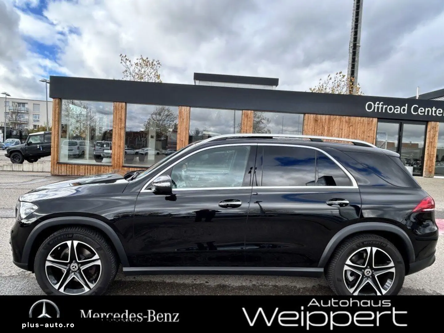 GLE400d 4M MBUX DIST PAN AHK BUR 360 SITZKL EXCL