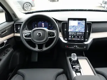 XC90 Plus  T8 AWD Plug-in Hybrid FourC Pano 360