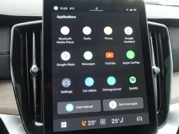 XC90 Plus  T8 AWD Plug-in Hybrid FourC Pano 360