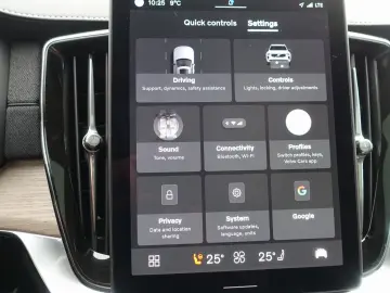 XC90 Plus  T8 AWD Plug-in Hybrid FourC Pano 360