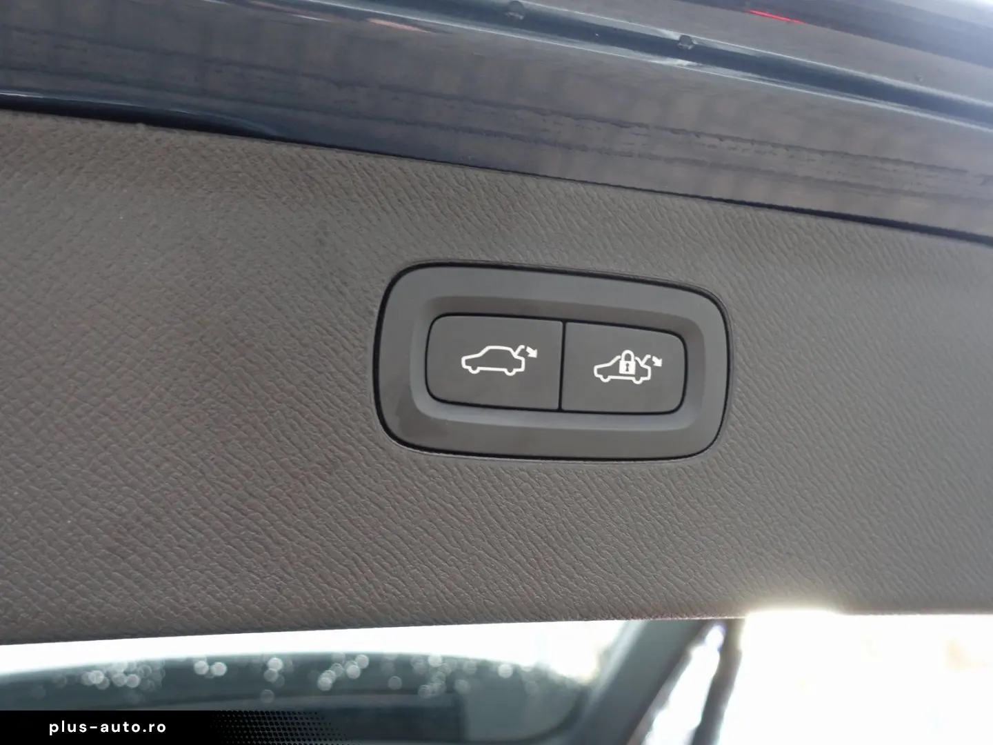 XC90 Plus  T8 AWD Plug-in Hybrid FourC Pano 360