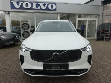 XC90 Plus T8 AWD Plug-in Hybrid AirSusp TowHook 360