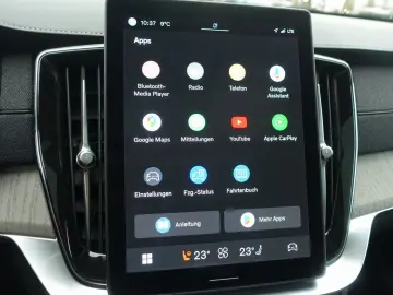 XC90 Plus T8 AWD Plug-in Hybrid AirSusp TowHook 360