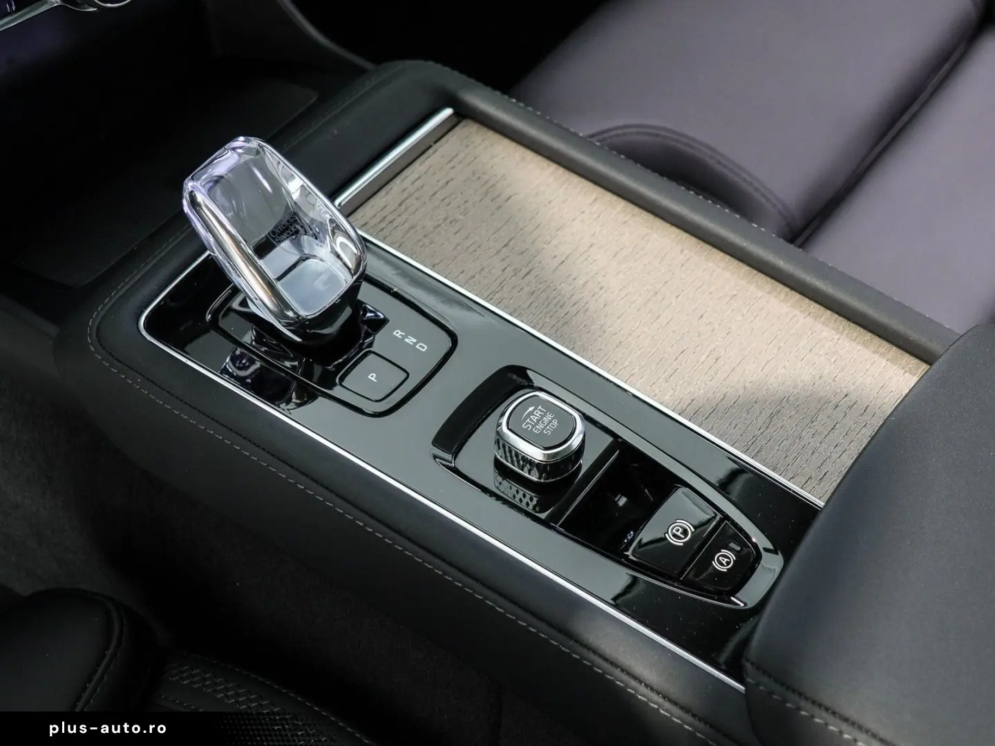 XC90 T8 AWD Plus Bright AirSusp