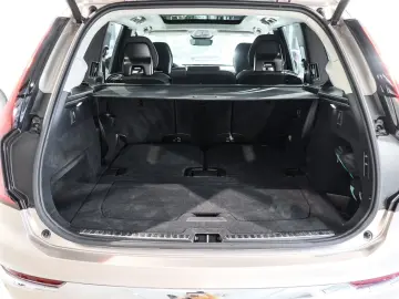 XC90 T8 AWD Plus Bright AirSusp