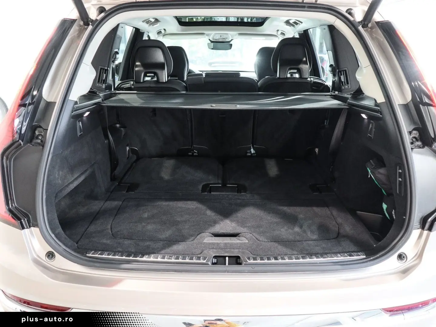 XC90 T8 AWD Plus Bright AirSusp