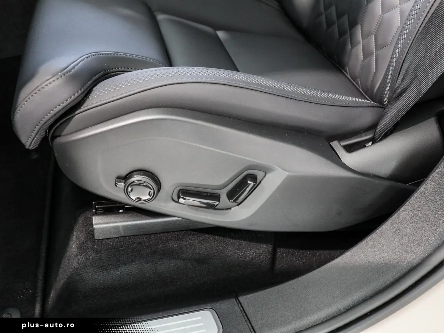 XC90 T8 AWD Plus Bright AirSusp