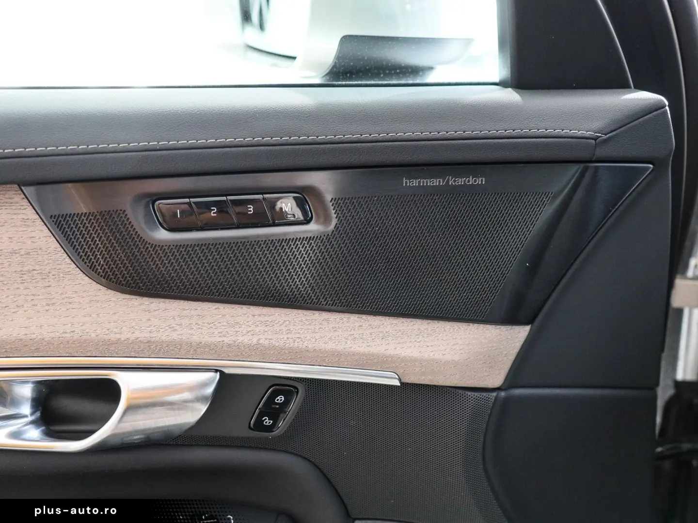 XC90 T8 AWD Plus Bright AirSusp