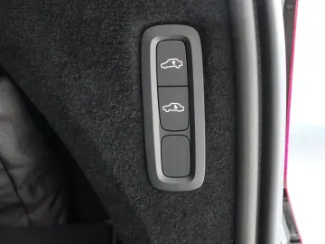 XC90 T8 AWD Plus Bright AirSusp