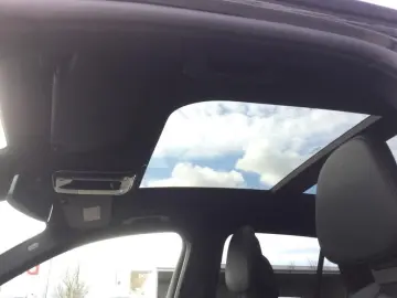 GLC 200 4MATIC AMG  Panoramadach  AHV