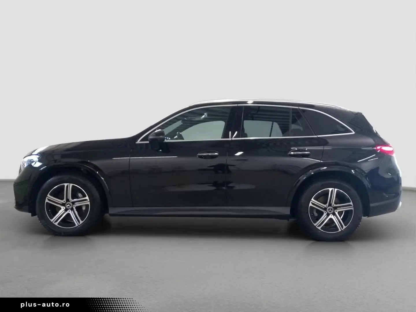 GLC 200 4M AMG AHK Pano-Dach Distronic 360