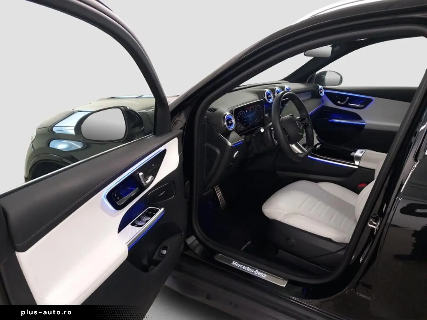 GLC 200 4M AMG AHK Pano-Dach Distronic 360