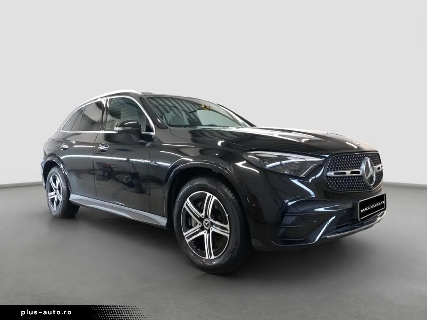 GLC 200 4M AMG AHK Pano-Dach Distronic 360