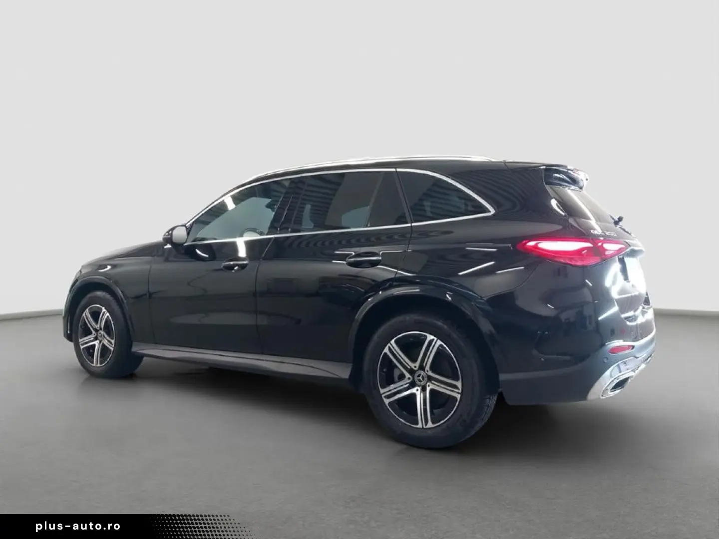 GLC 200 4M AMG AHK Pano-Dach Distronic 360