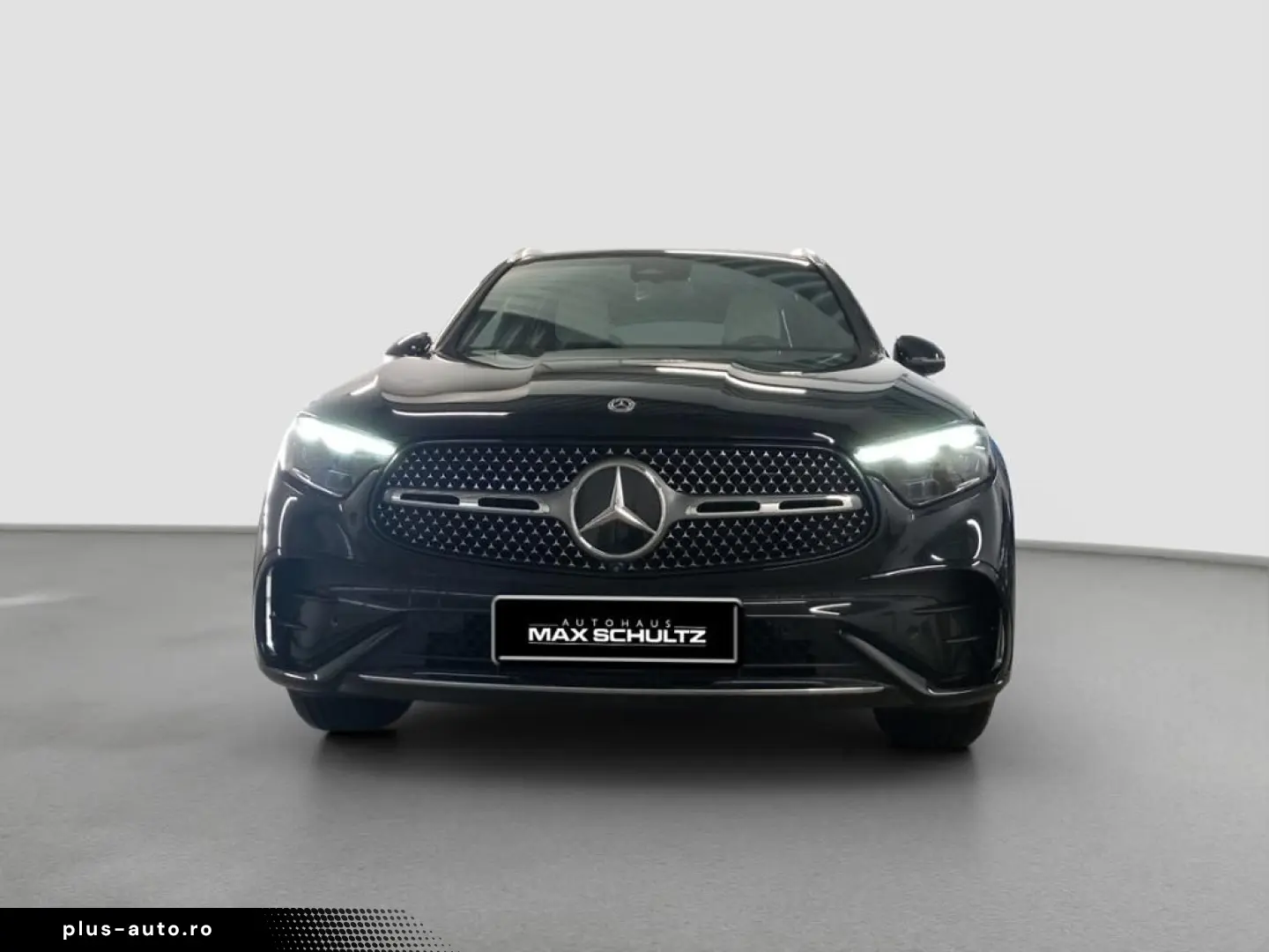 GLC 200 4M AMG AHK Pano-Dach Distronic 360