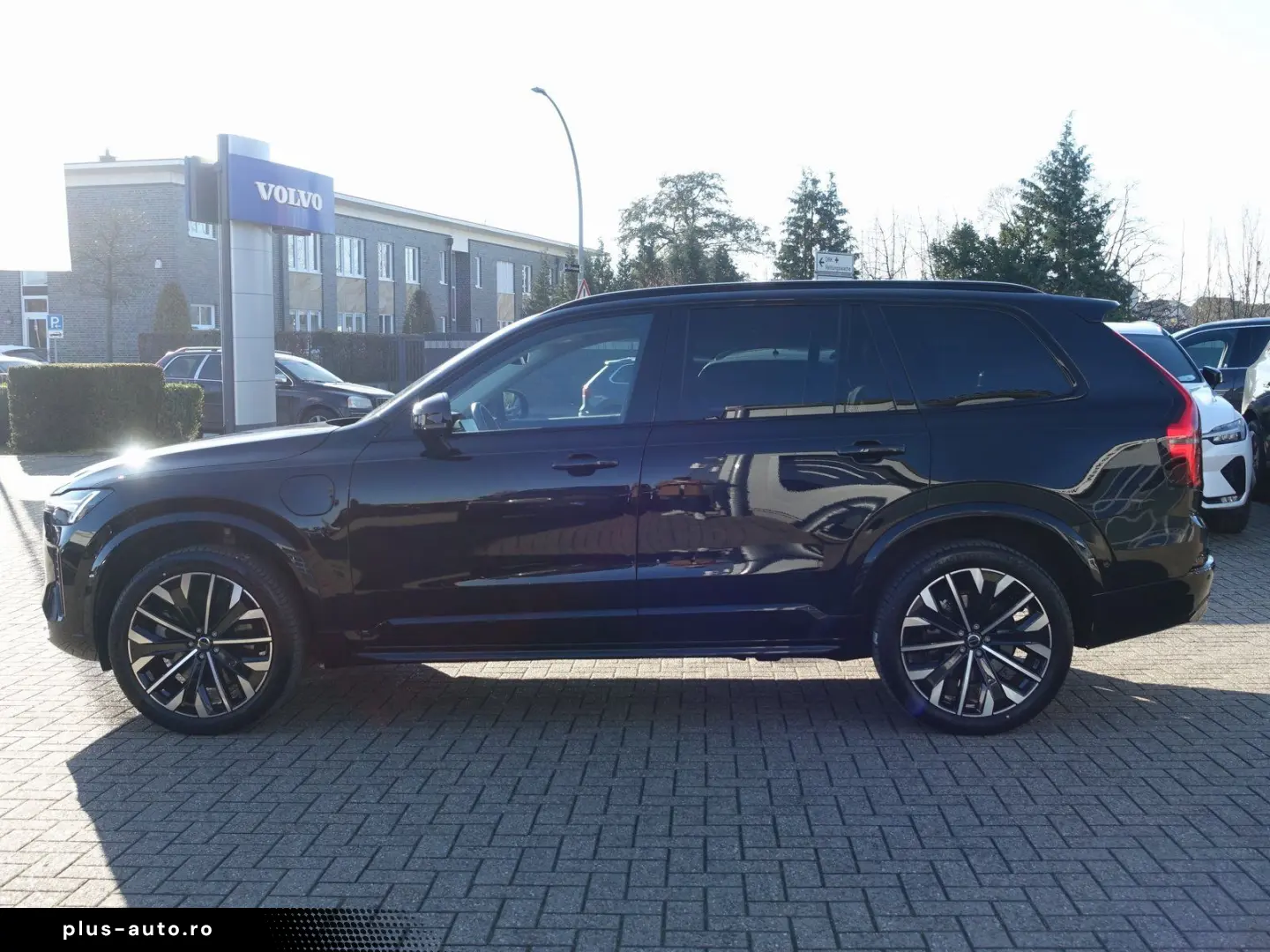 XC90 Plus Dark T8 AWD Plug-in Hybrid PANO FOUR-C
