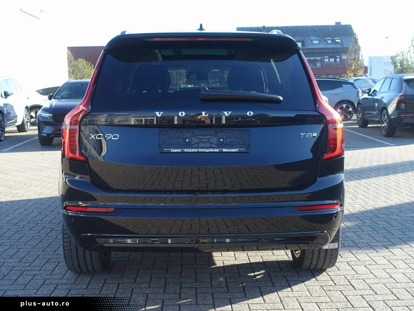 XC90 Plus Dark T8 AWD Plug-in Hybrid PANO FOUR-C