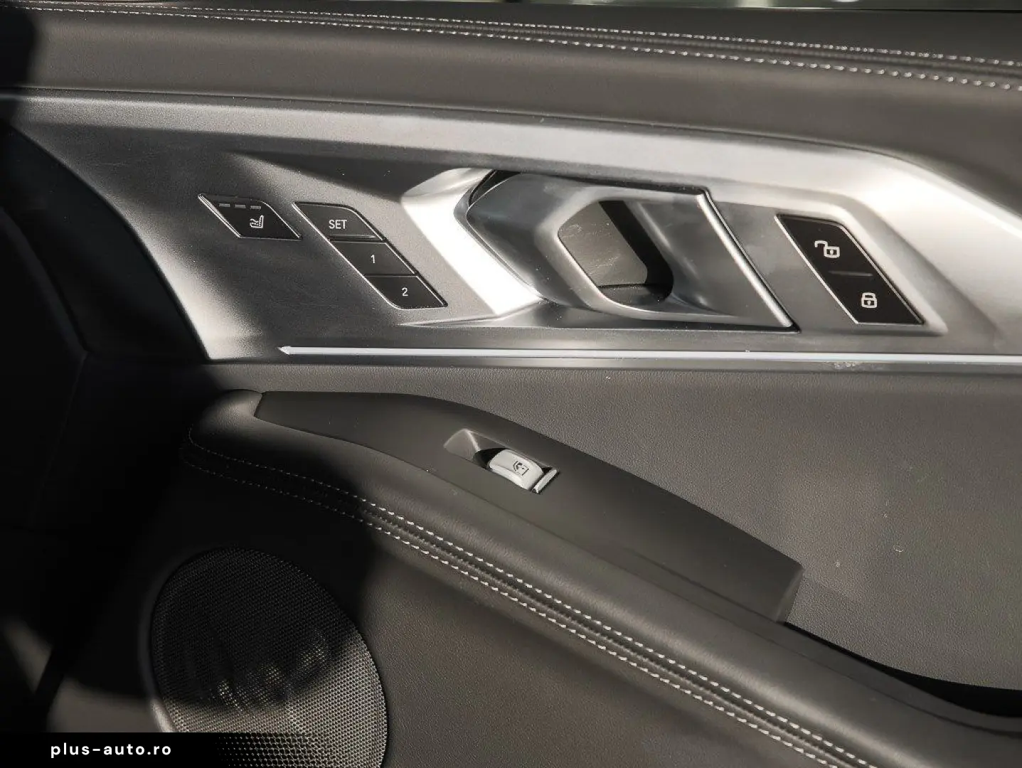 XM 23 Zoll M Fahrwerk Prof AHK Massage