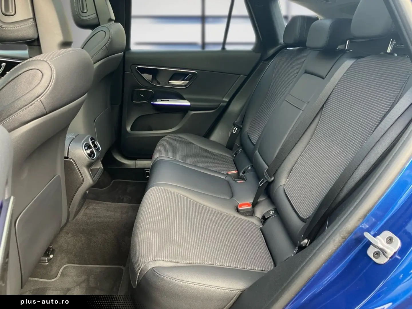 GLC 220 d 4M Avantgarde AHK Pano Distr AdvSound