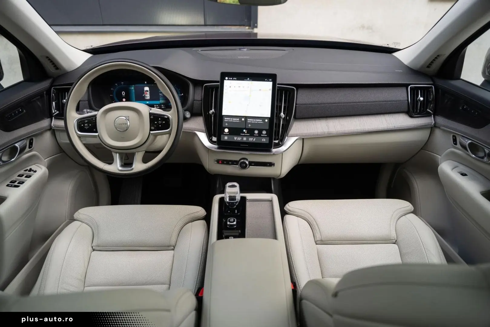 XC90 2.0 T8 AWD Plus Bright AirSusp Ventilation 360