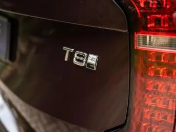 XC90 2.0 T8 AWD Plus Bright AirSusp Ventilation 360